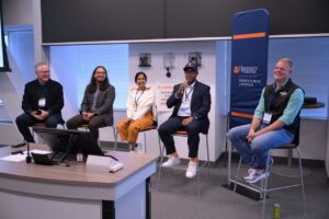 A Strong Alumni Network