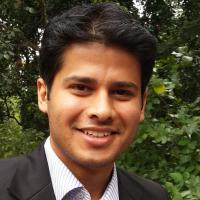 Ayush Bharti (MBA ’14)