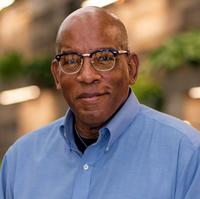 Mike Thompson (MBA '85)
